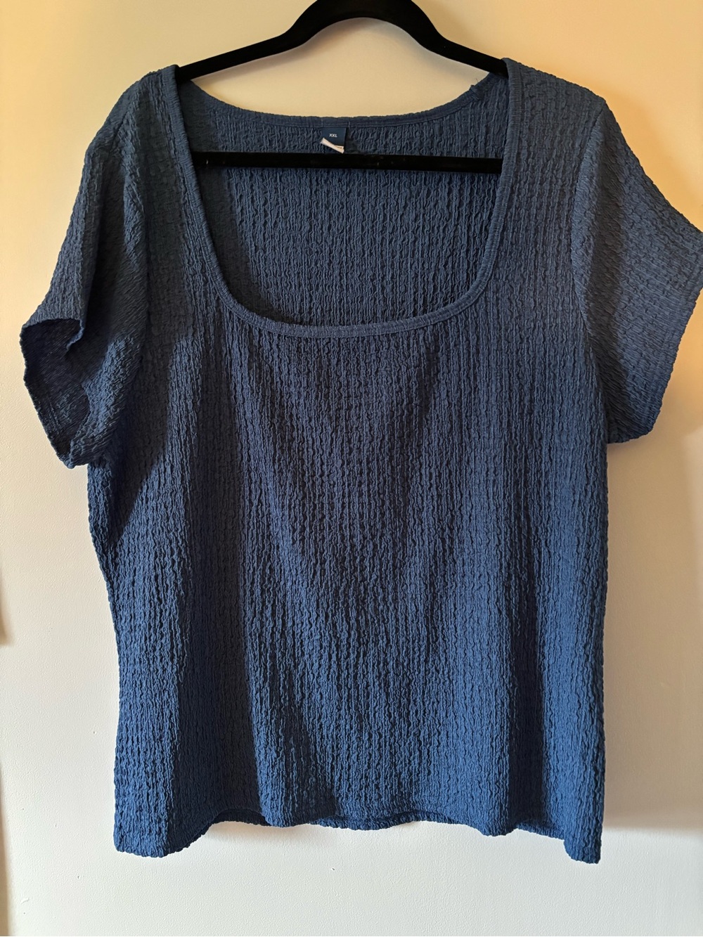 Old Navy-Women’s Textured Scoop Neck Top — navy Blue